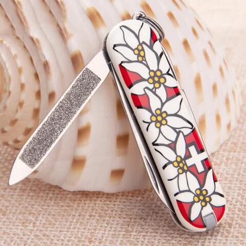 Нож-брелок Victorinox Classic SD, 58 мм, 7 функций, "Edelweiss" 0.6223.840 от прозводителя Victorinox