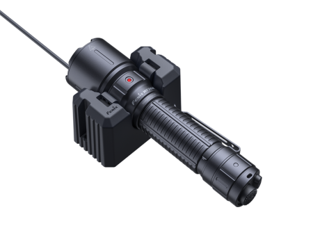 Фонарь ручной сверхмощный Fenix WF26R WF26R от прозводителя Fenix